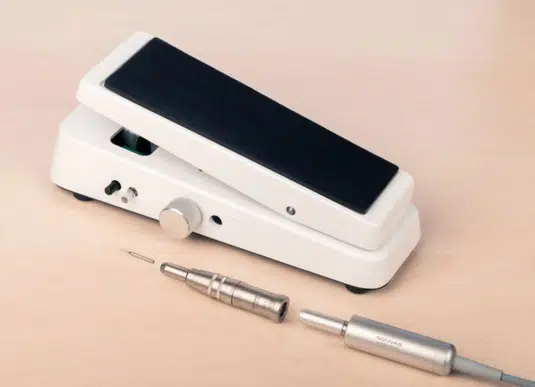 Hybrid Flat Punch with Smooth Anterior Surface and Outside Cutting Edge